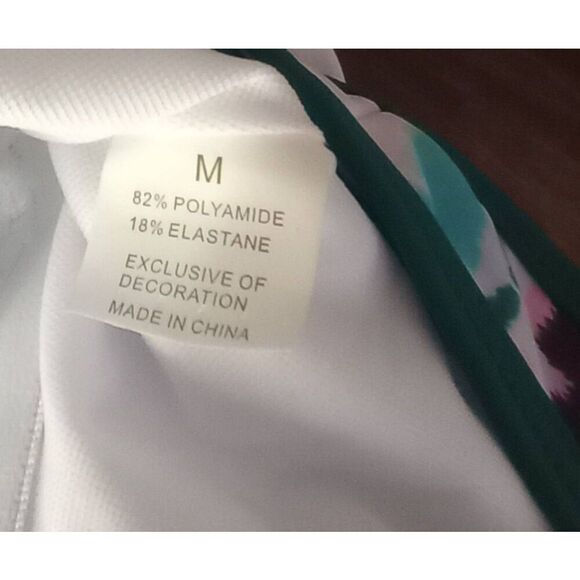 Rotita bathing suit top. size Medium - Picture 4 of 4